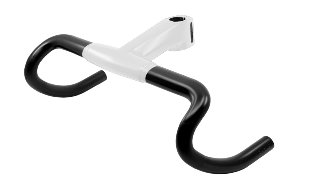 bmc-2022-cockpit-ics-carbon-