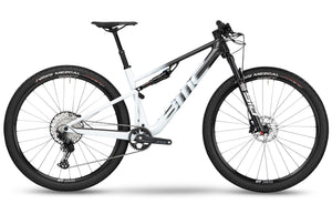 BMC Bikes | Fourstroke THREE CARBON / WHITE