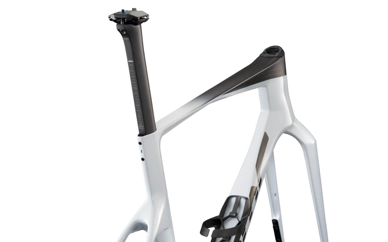 Teammachine R 01 Frameset Off-White / Carbon – BMC Switzerland AG